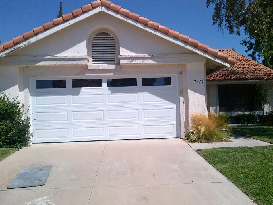 Broken Garage Door Murrieta CA
